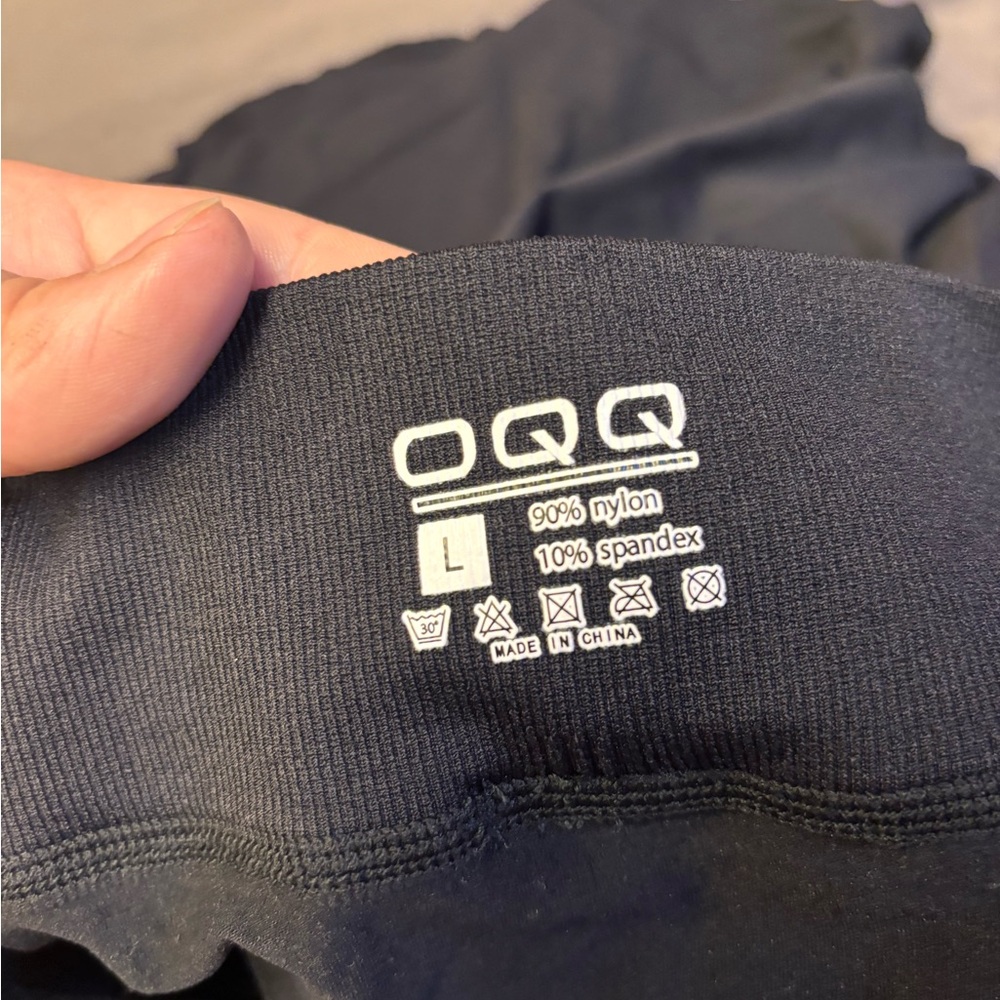 OQQ Black and Red Nylon Spandex Skorts